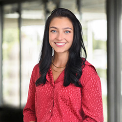 portrait_stephanie_limacher.jpg